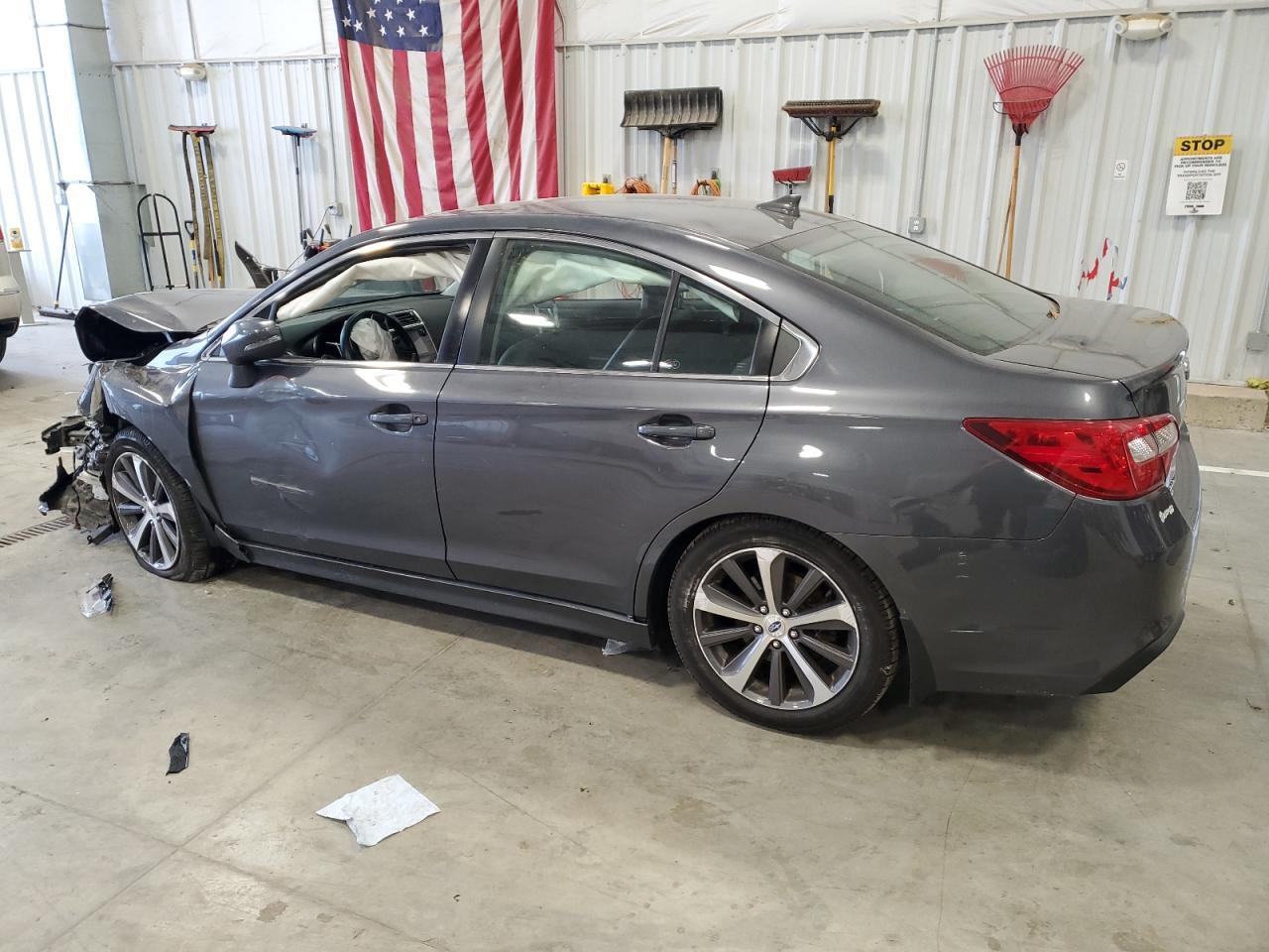 2019 Subaru Legacy 3.6R Limited - Фото 2