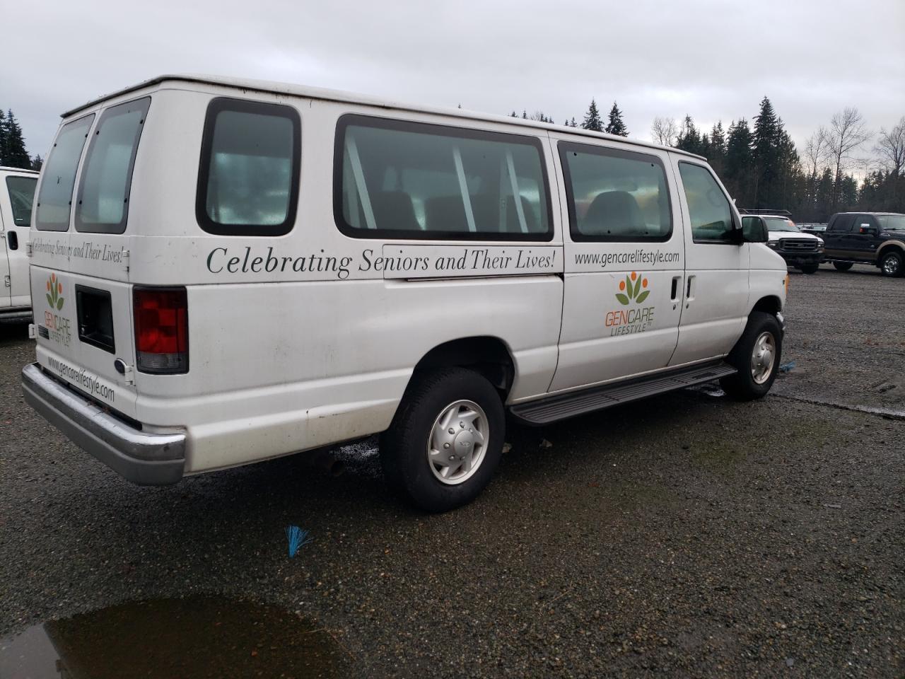 2002 Ford Econoline E350 Super Duty Wagon - Image 3