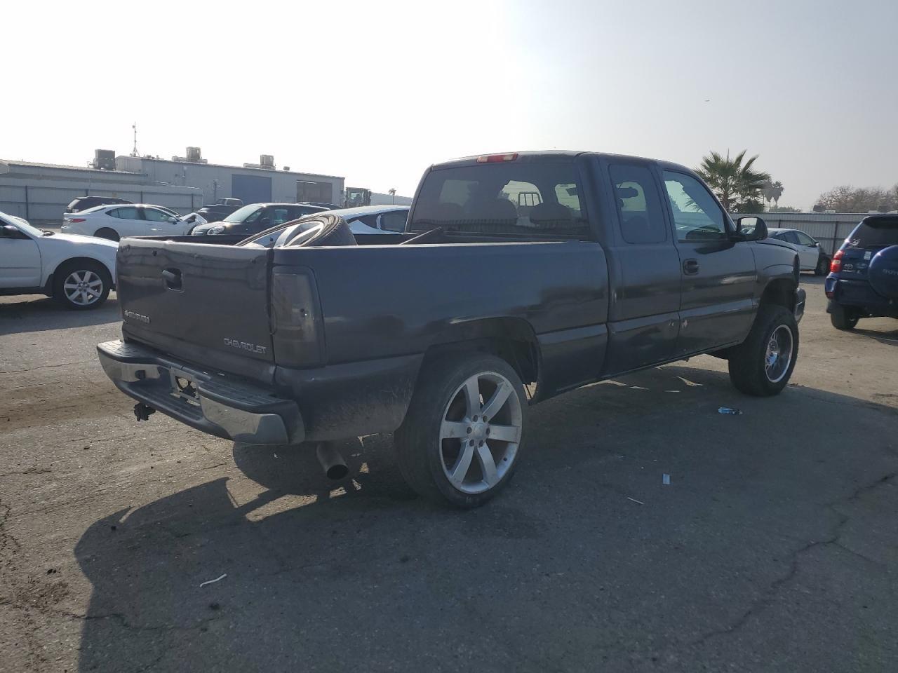 2005 Chevrolet Silverado C1500 C1500 - Фото 3