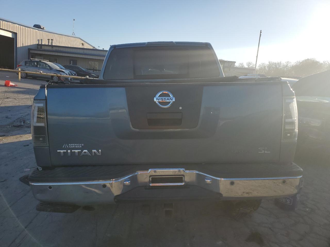 2012 Nissan Titan S - Фото 6
