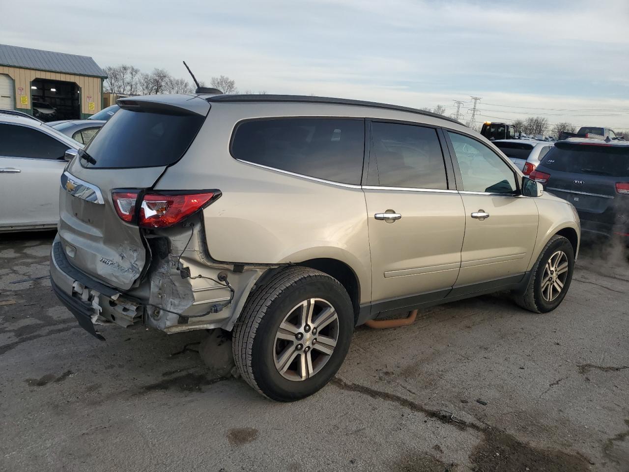 2016 Chevrolet Traverse Lt - Фото 3