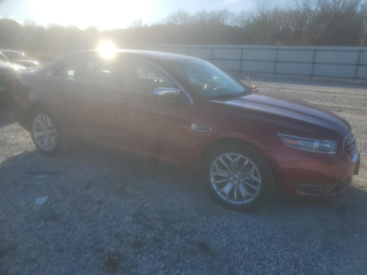 2014 Ford Taurus Limited - Фото 4