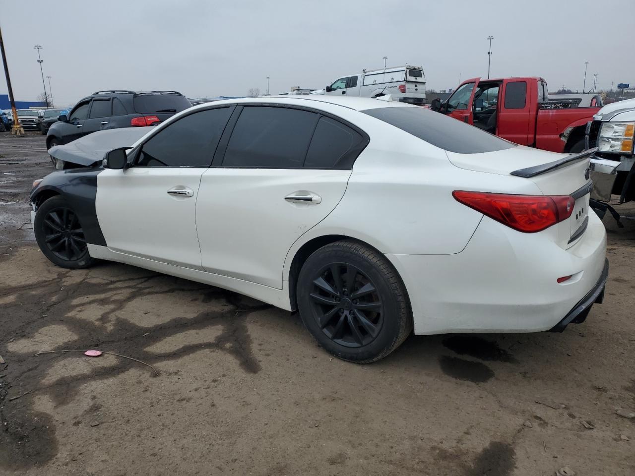 2016 Infiniti Q50 Premium - Image 2