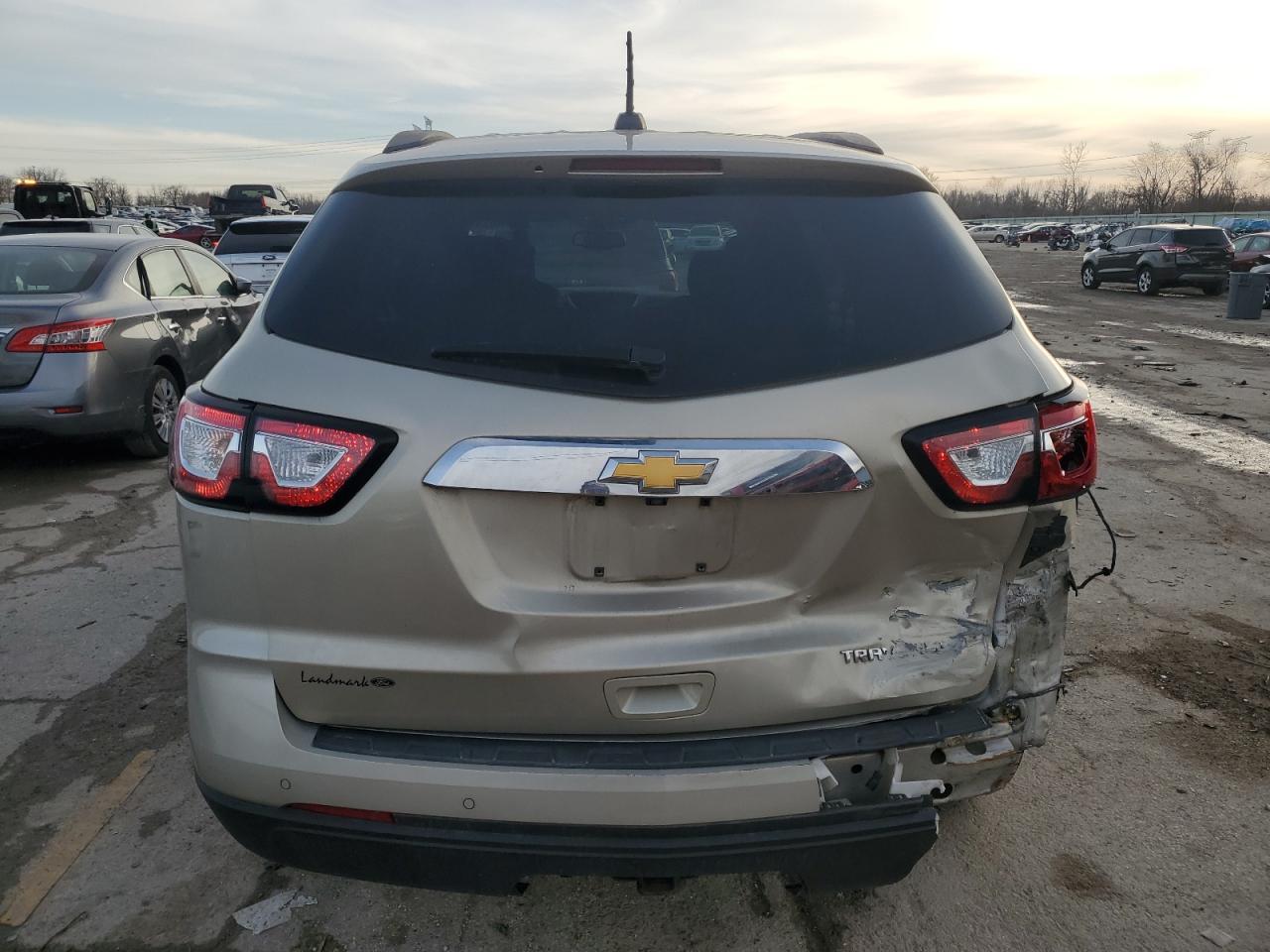 2016 Chevrolet Traverse Lt - Фото 6