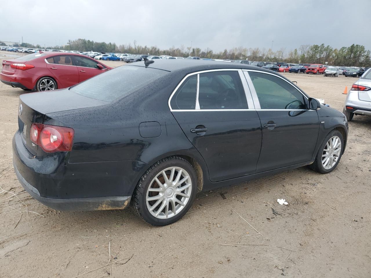 2009 Volkswagen Jetta Wolfsburg - Фото 3