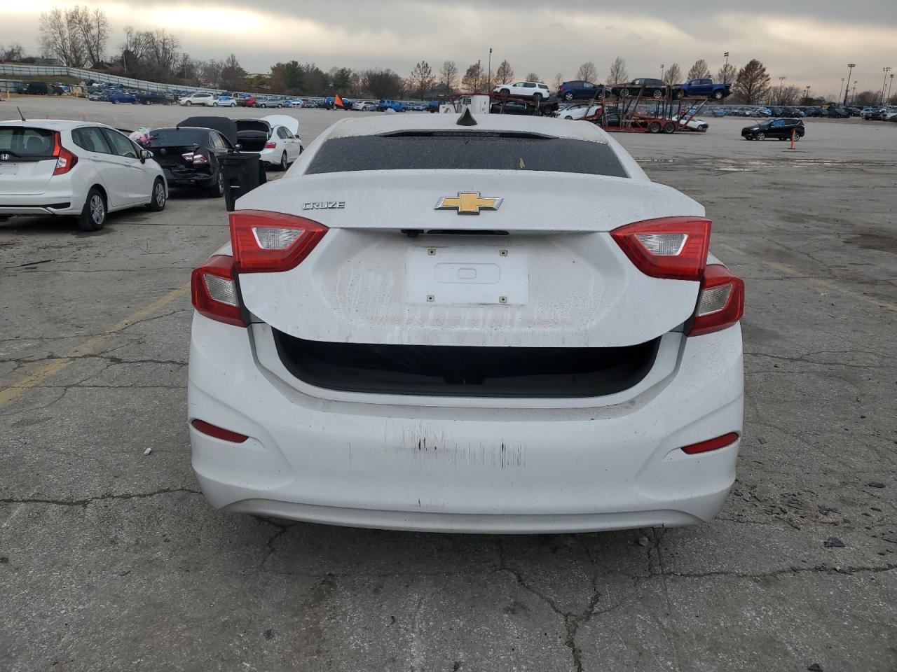 2016 Chevrolet Cruze Ls - Image 6