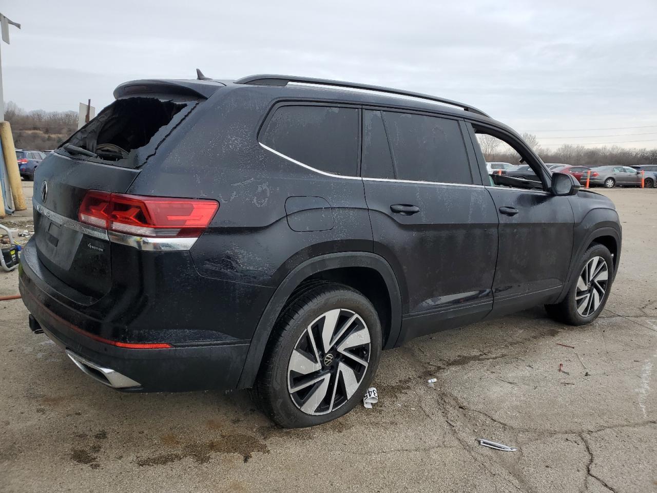 2023 Volkswagen Atlas Se - Фото 3