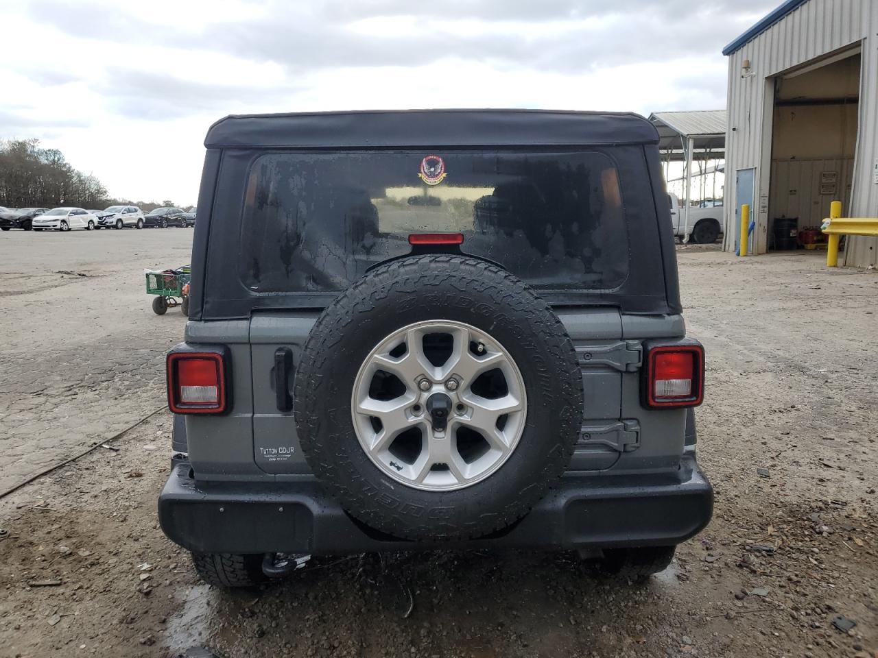 2021 Jeep Wrangler Unlimited Sport - Фото 6