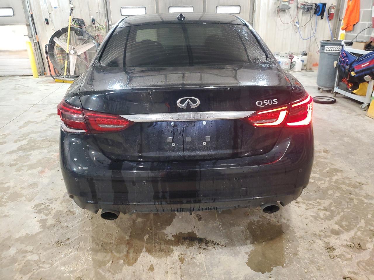 2017 Infiniti Q50 Premium - Фото 6