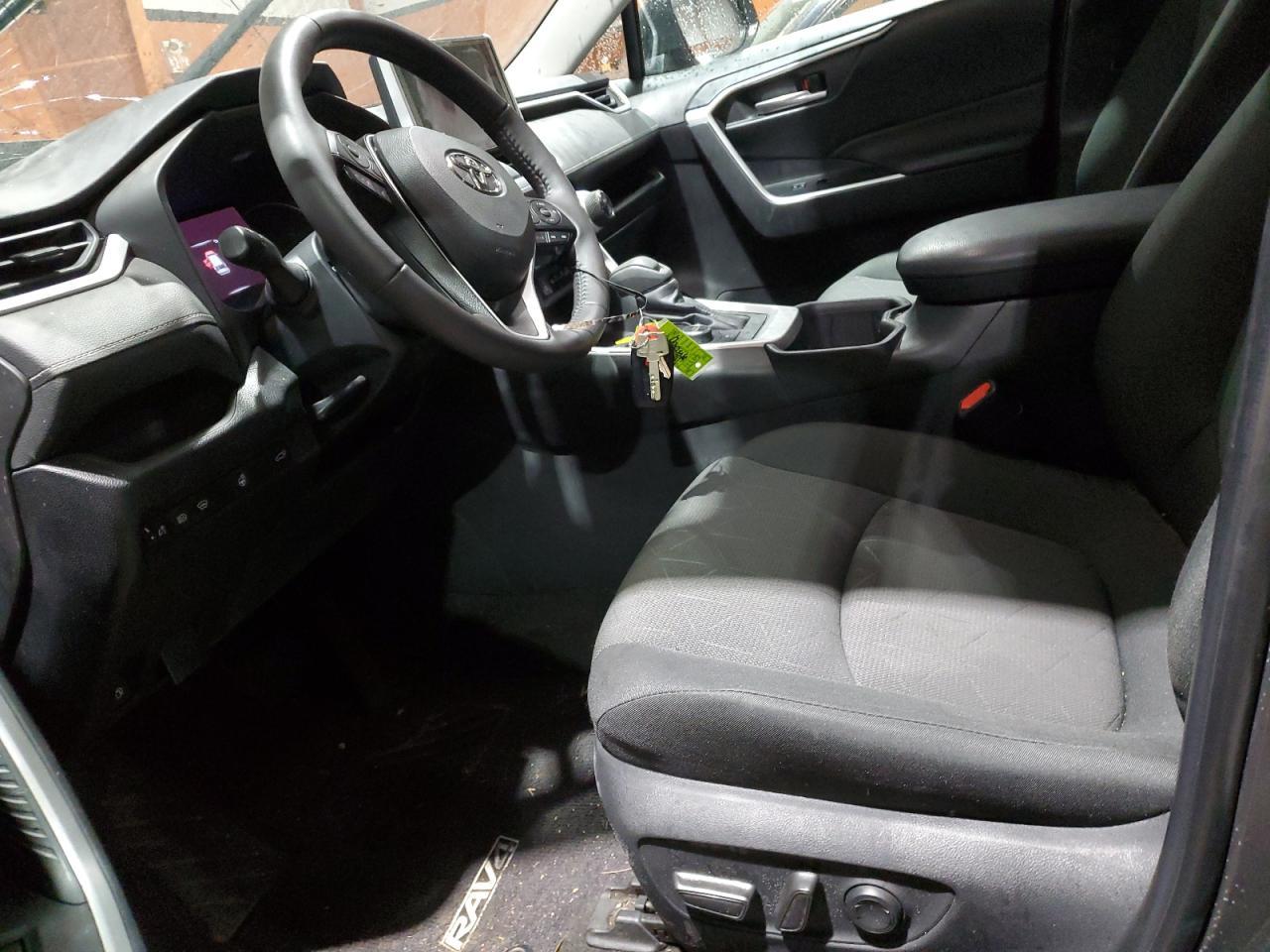 2023 Toyota Rav4 Xle - Image 7