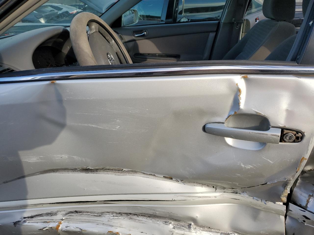 2005 Toyota Camry Le - Image 7