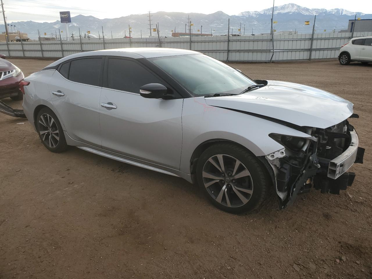 2017 Nissan Maxima 3.5S - Image 4
