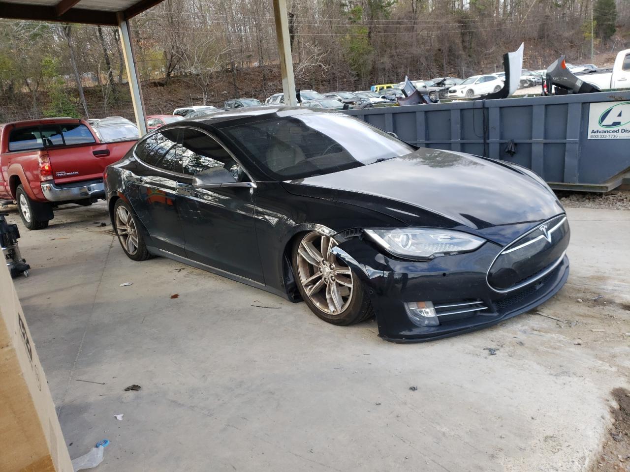 2015 Tesla Model S 85D - Фото 4