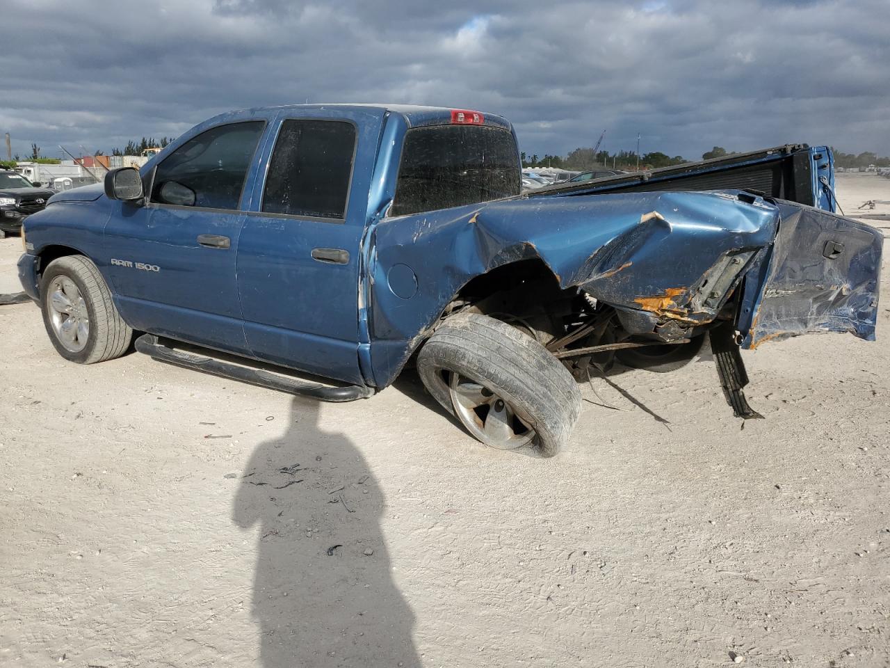 2003 Dodge Ram 1500 St - Фото 2