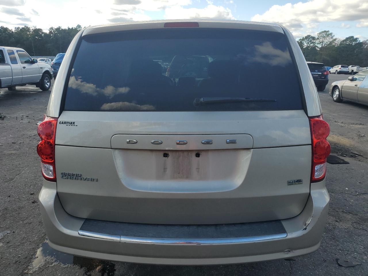 2013 Dodge Grand Caravan Se - Image 6