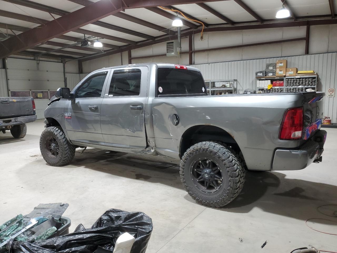 2010 Dodge Ram 2500 - Фото 2