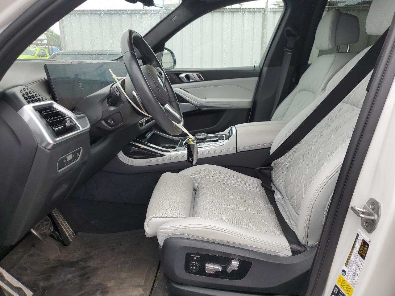 2023 BMW X7 xDrive40I - Фото 7