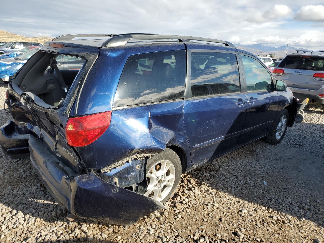 2006 Toyota Sienna Le - Фото 3