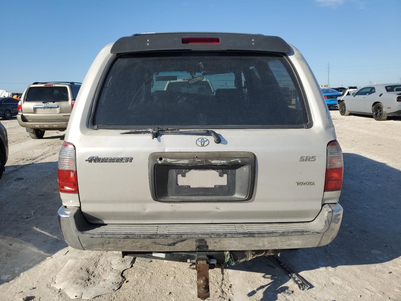 2000 Toyota 4Runner Sr5 - Image 6