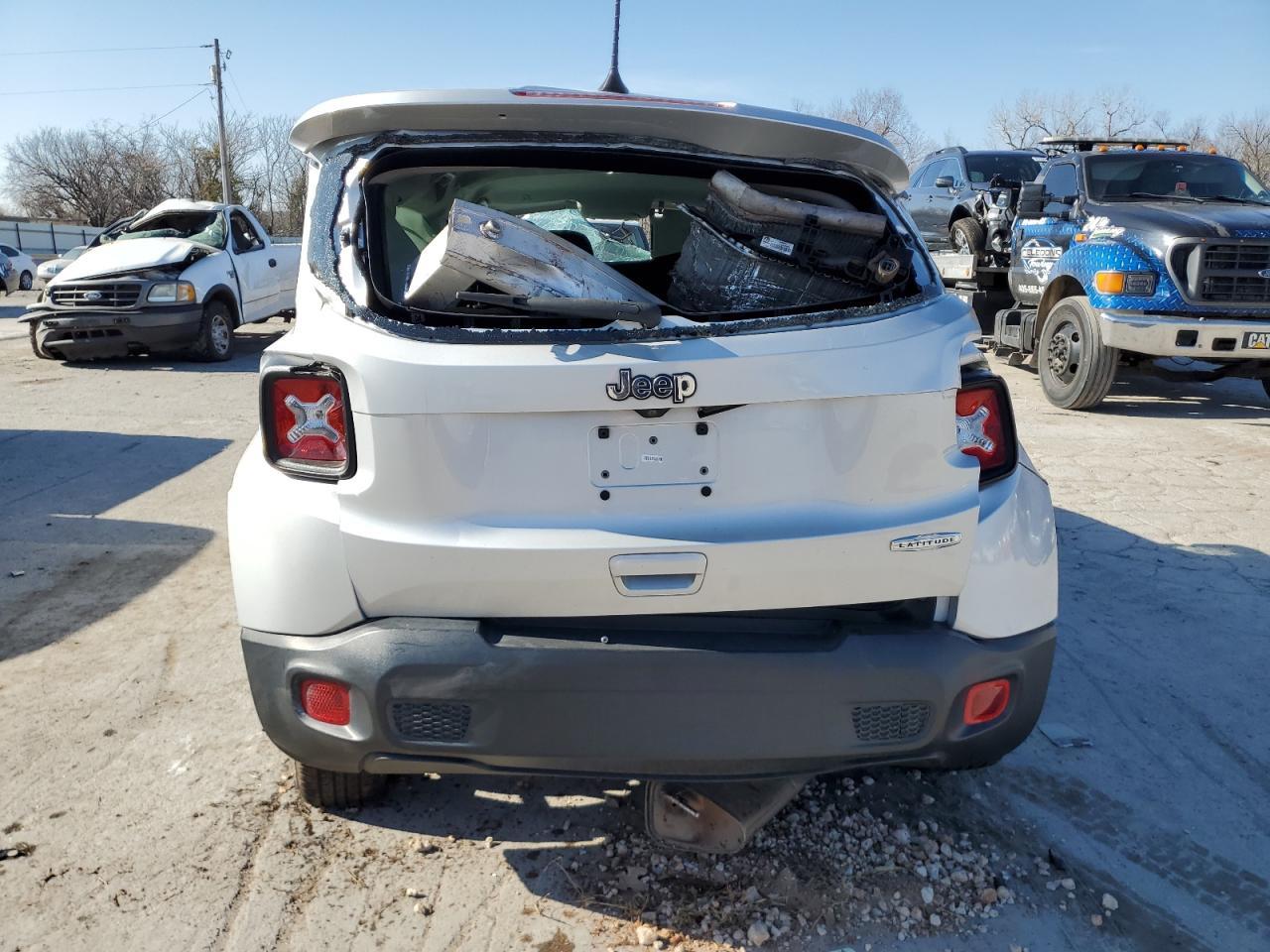 2019 Jeep Renegade Latitude - Фото 6