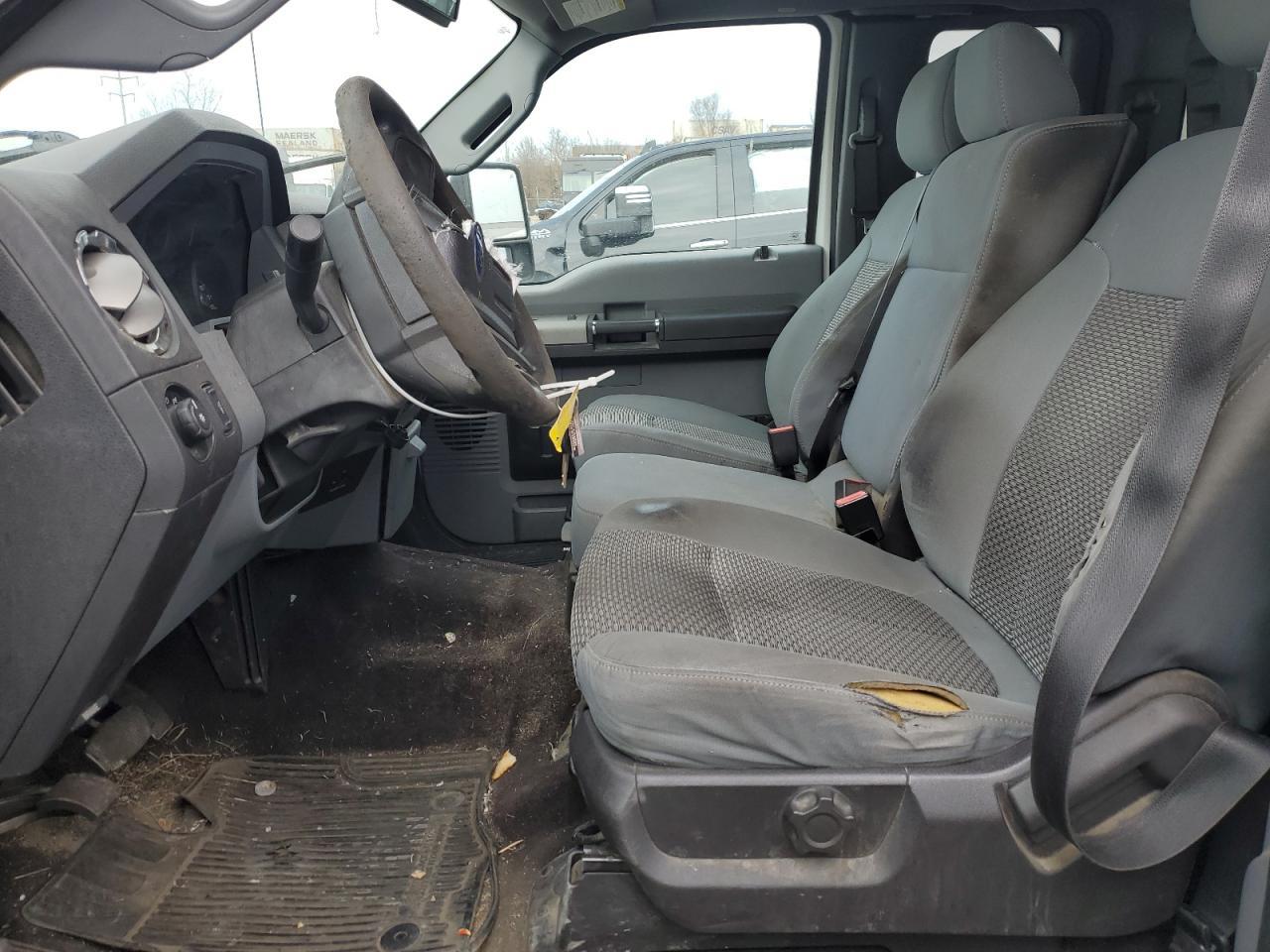 2016 Ford F550 Super Duty - Image 7