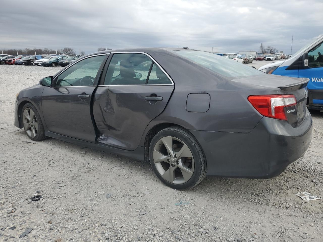 2014 Toyota Camry Se - Фото 2