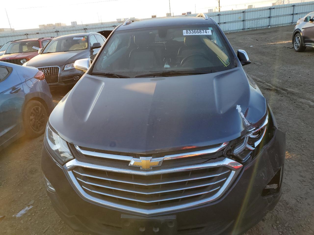 2018 Chevrolet Equinox Premier - Image 5