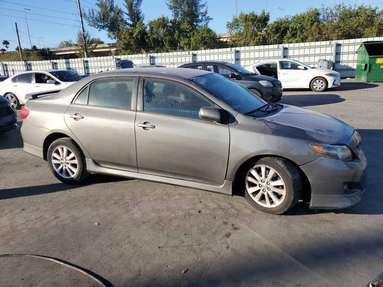 2010 Toyota Corolla Base - Фото 4