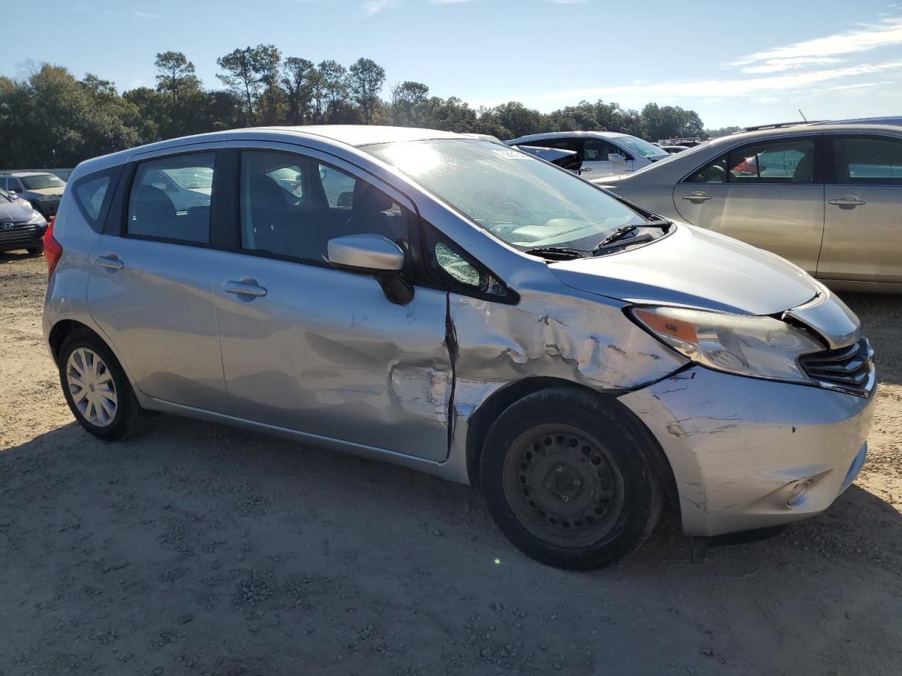 2015 Nissan Versa Note S - Image 4