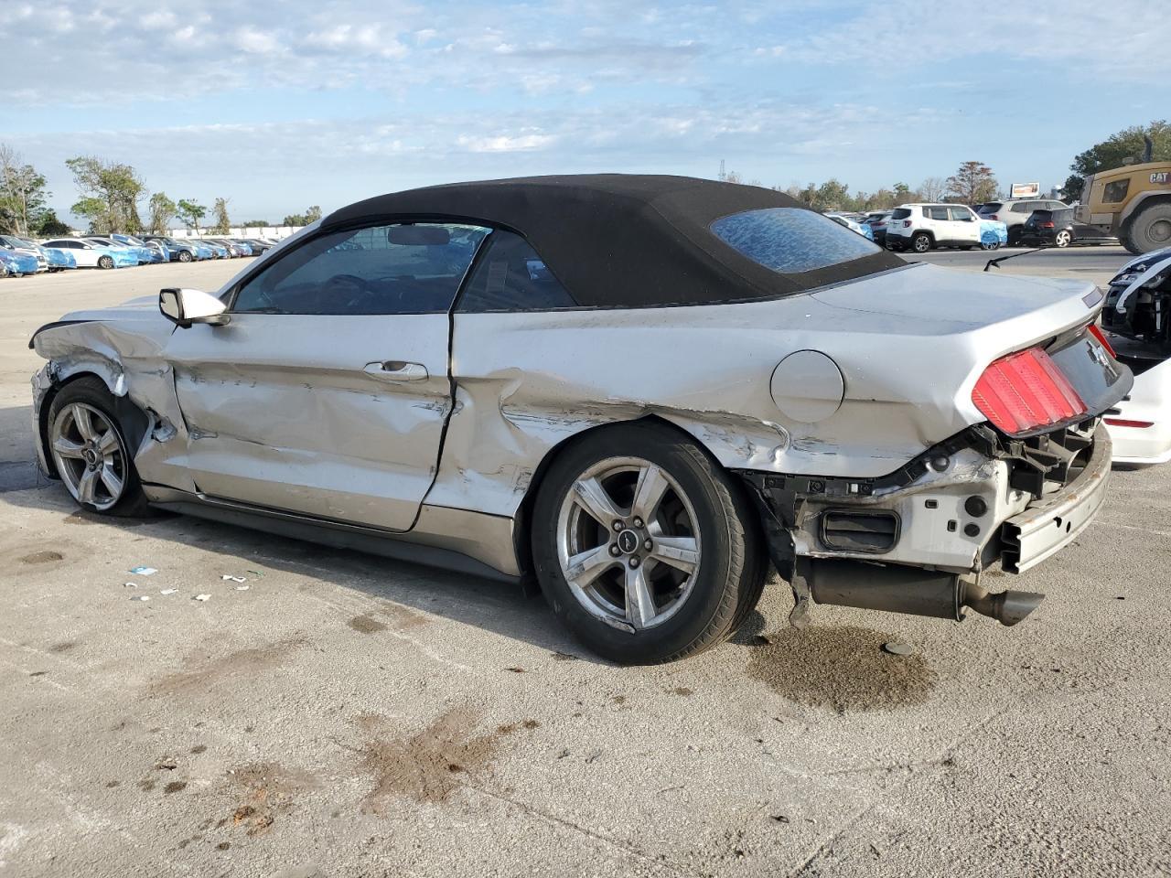 2015 Ford Mustang - Image 2