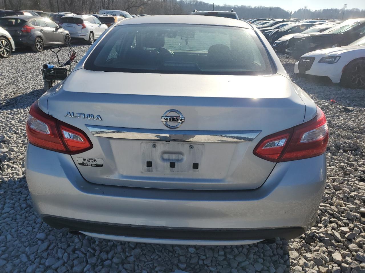 2016 Nissan Altima 2.5 - Фото 6