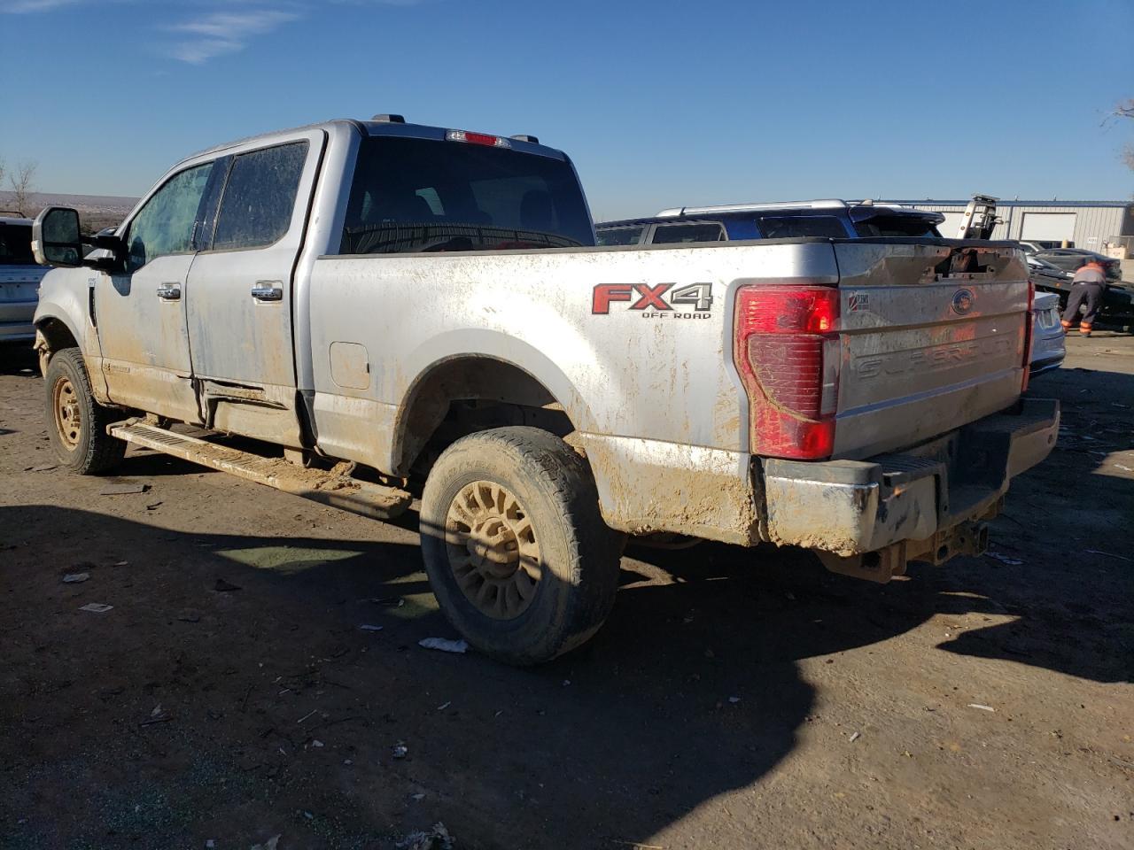 2022 Ford F250 Super Duty - Image 2