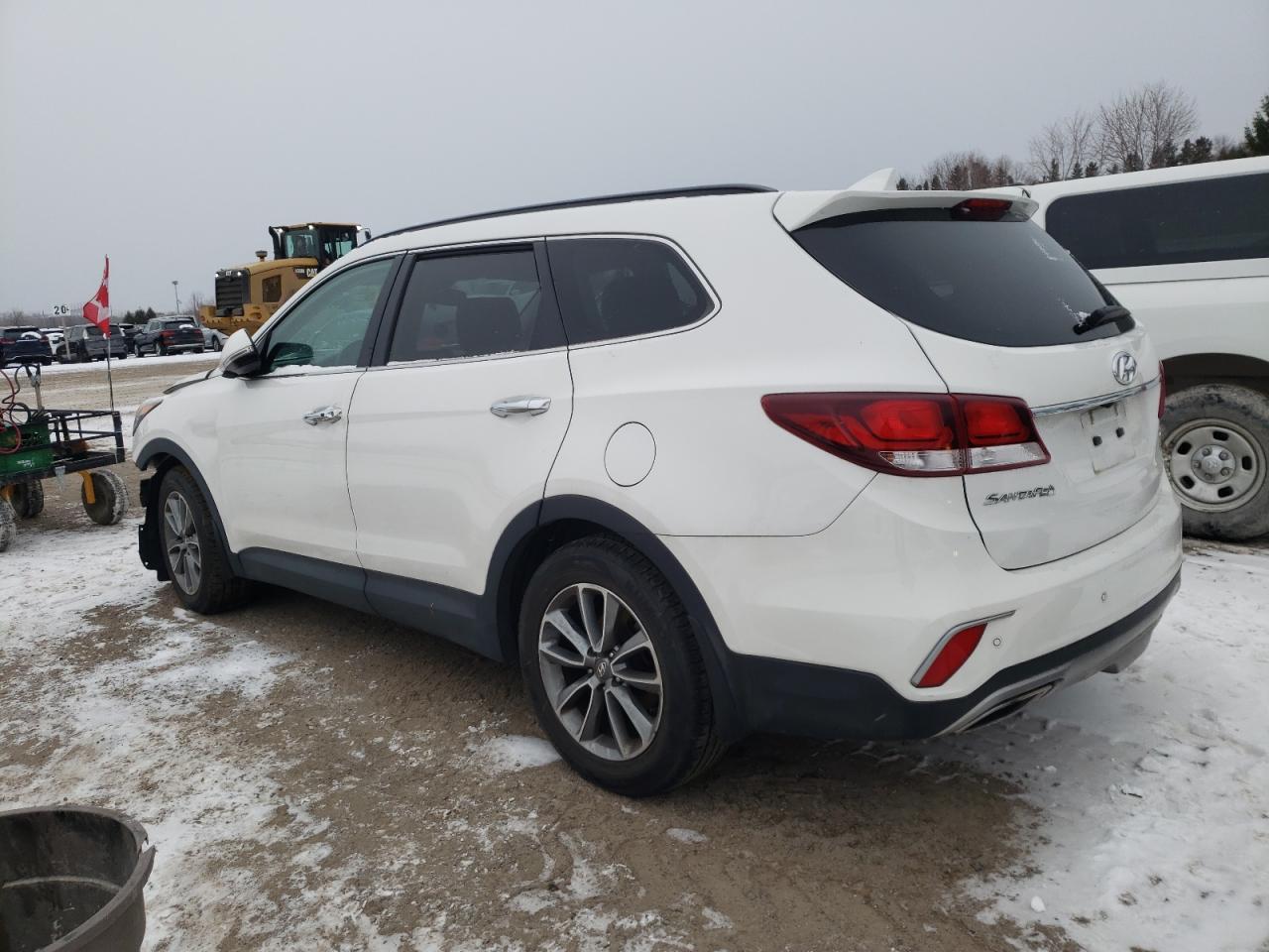 2017 Hyundai Santa Fe Se - Фото 2