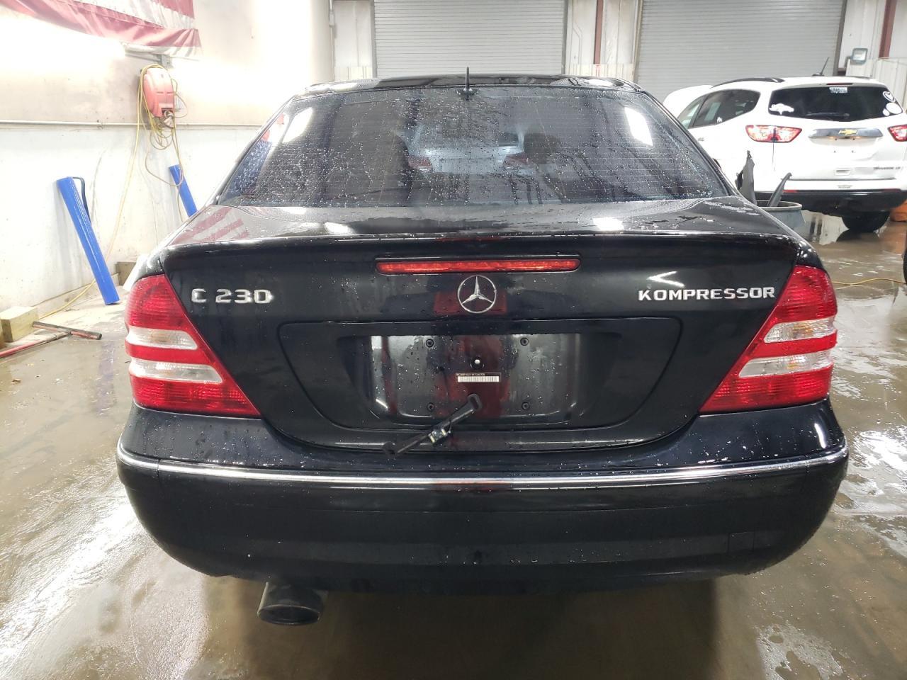 2005 Mercedes-Benz C 230K Sport Sedan - Image 6