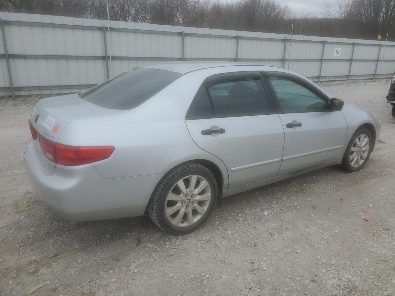 2005 Honda Accord Dx - Фото 3