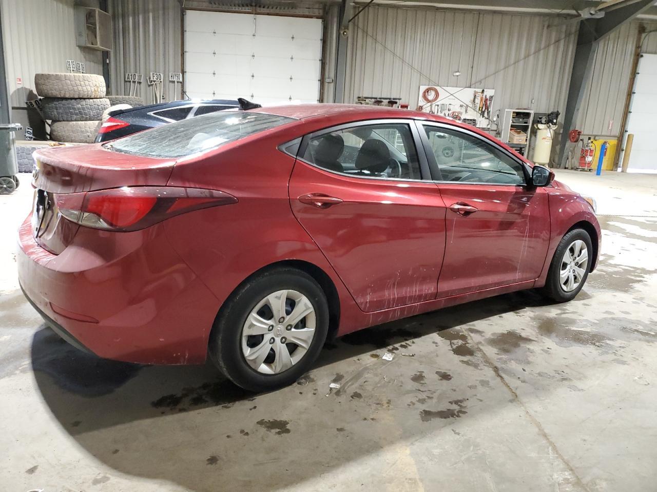 2016 Hyundai Elantra Se - Image 3