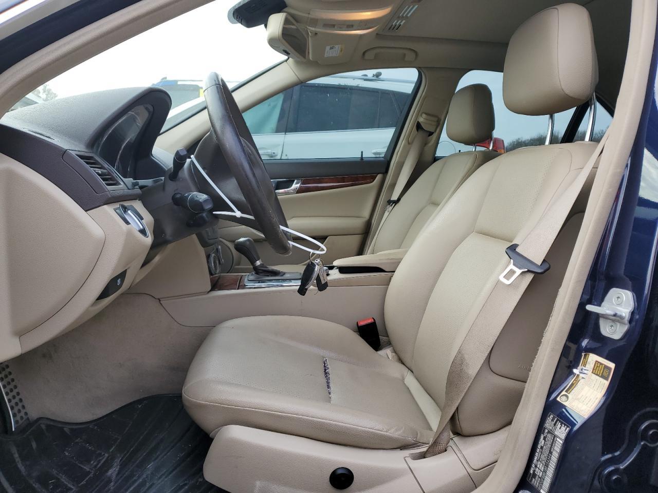 2011 Mercedes-Benz C 300 4Matic - Фото 7