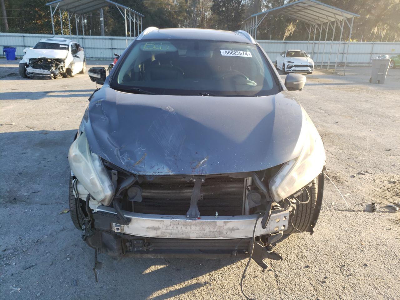 2015 Nissan Murano S - Image 5