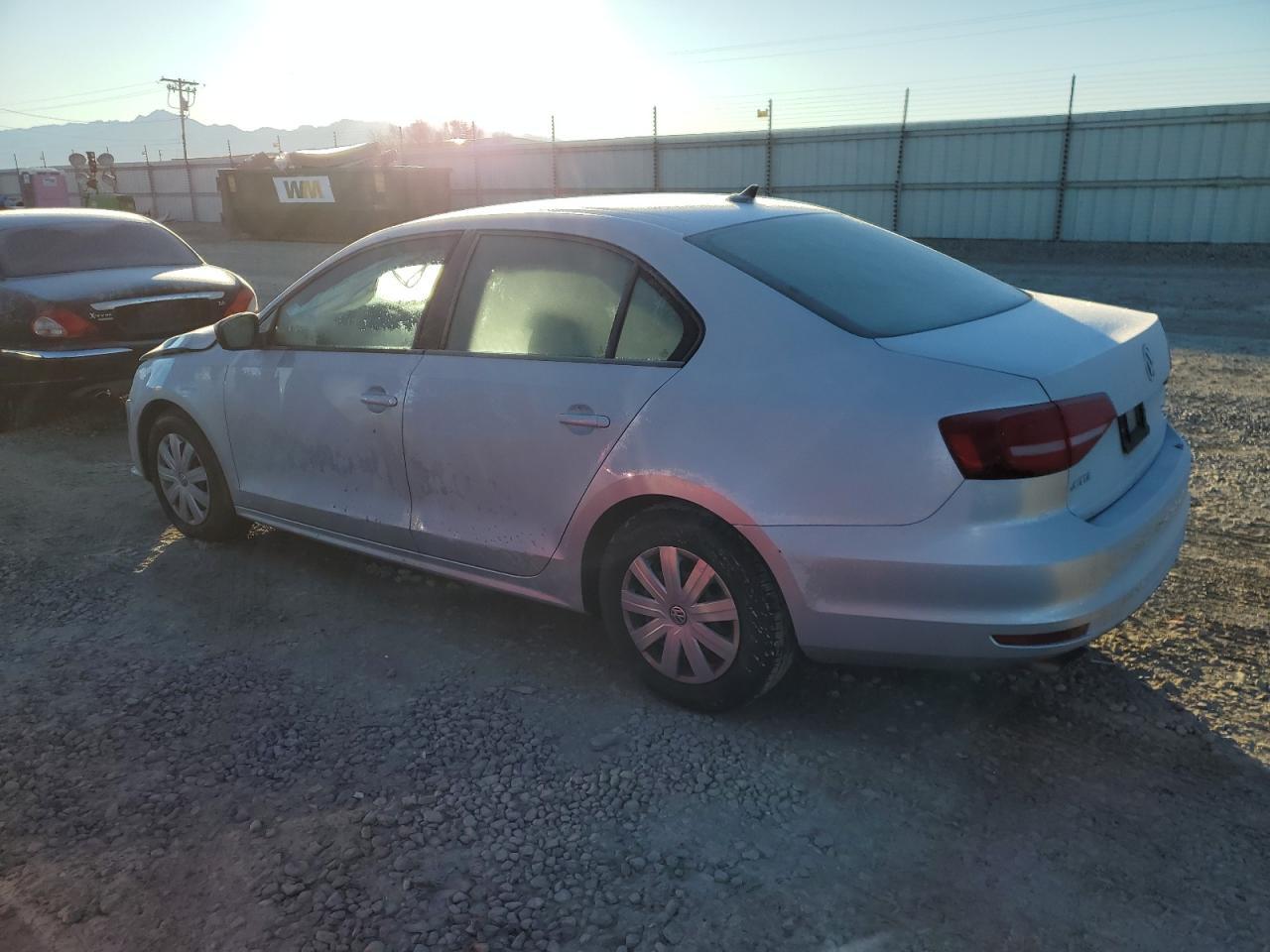2016 Volkswagen Jetta S - Фото 2