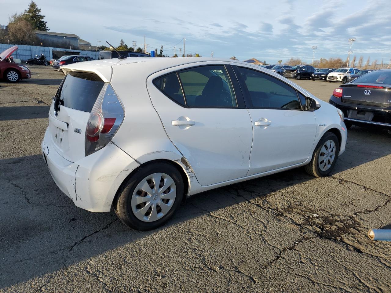 2013 Toyota Prius C - Image 3