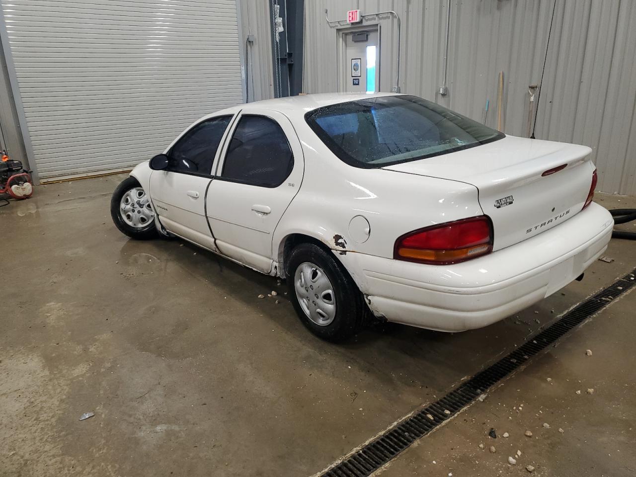 2000 Dodge Stratus Se - Фото 2