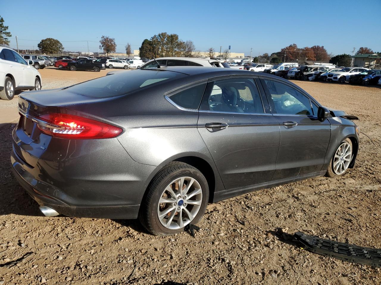 2017 Ford Fusion Se - Фото 3