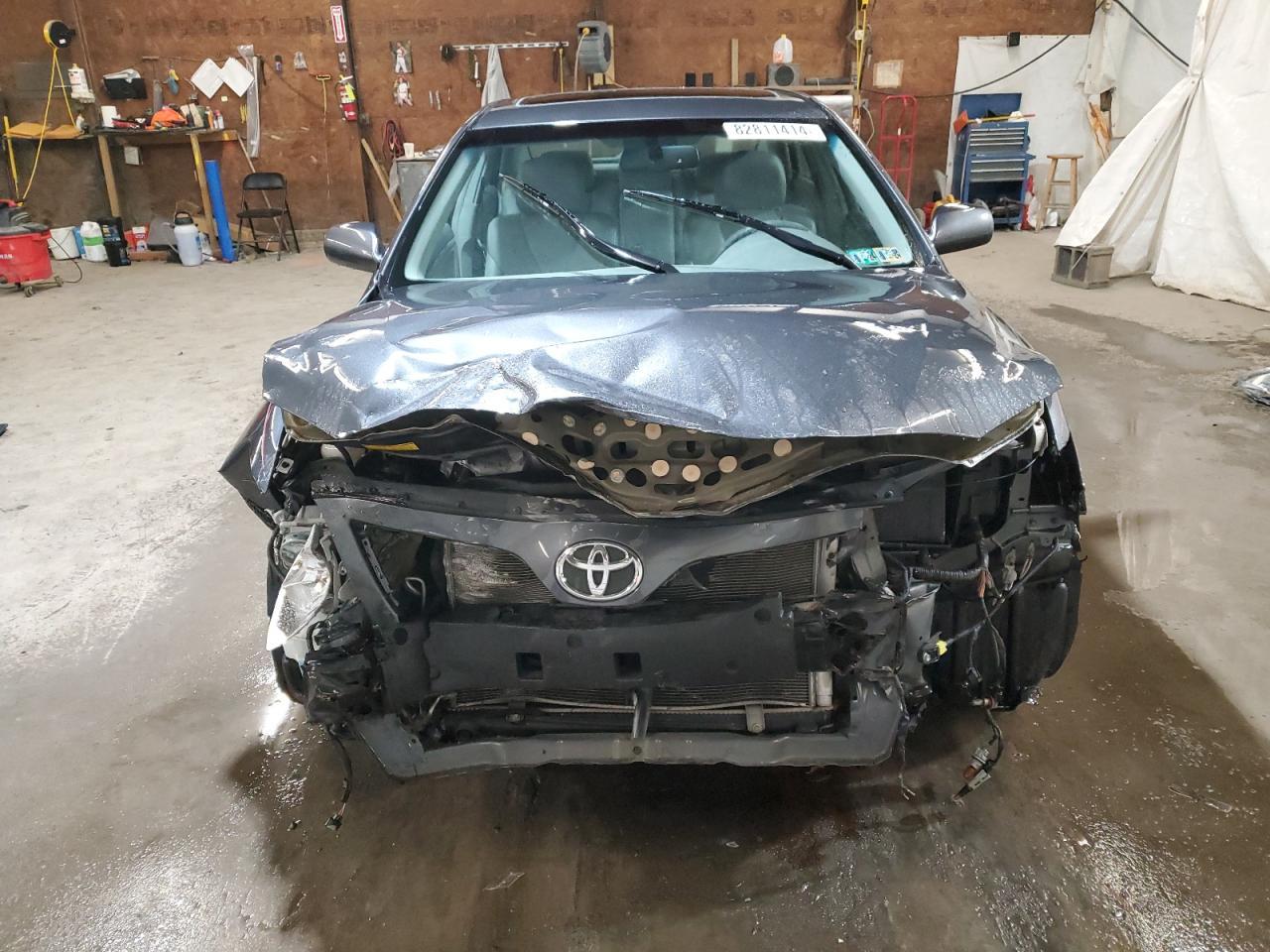 2011 Toyota Camry Se - Фото 5