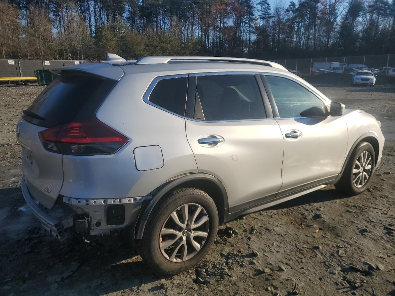 2020 Nissan Rogue S - Image 3