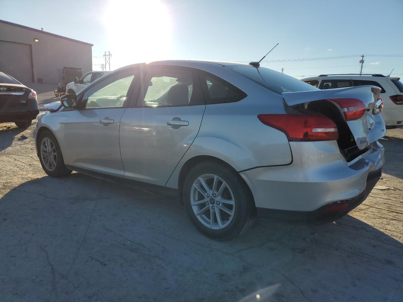2017 Ford Focus Se - Фото 2