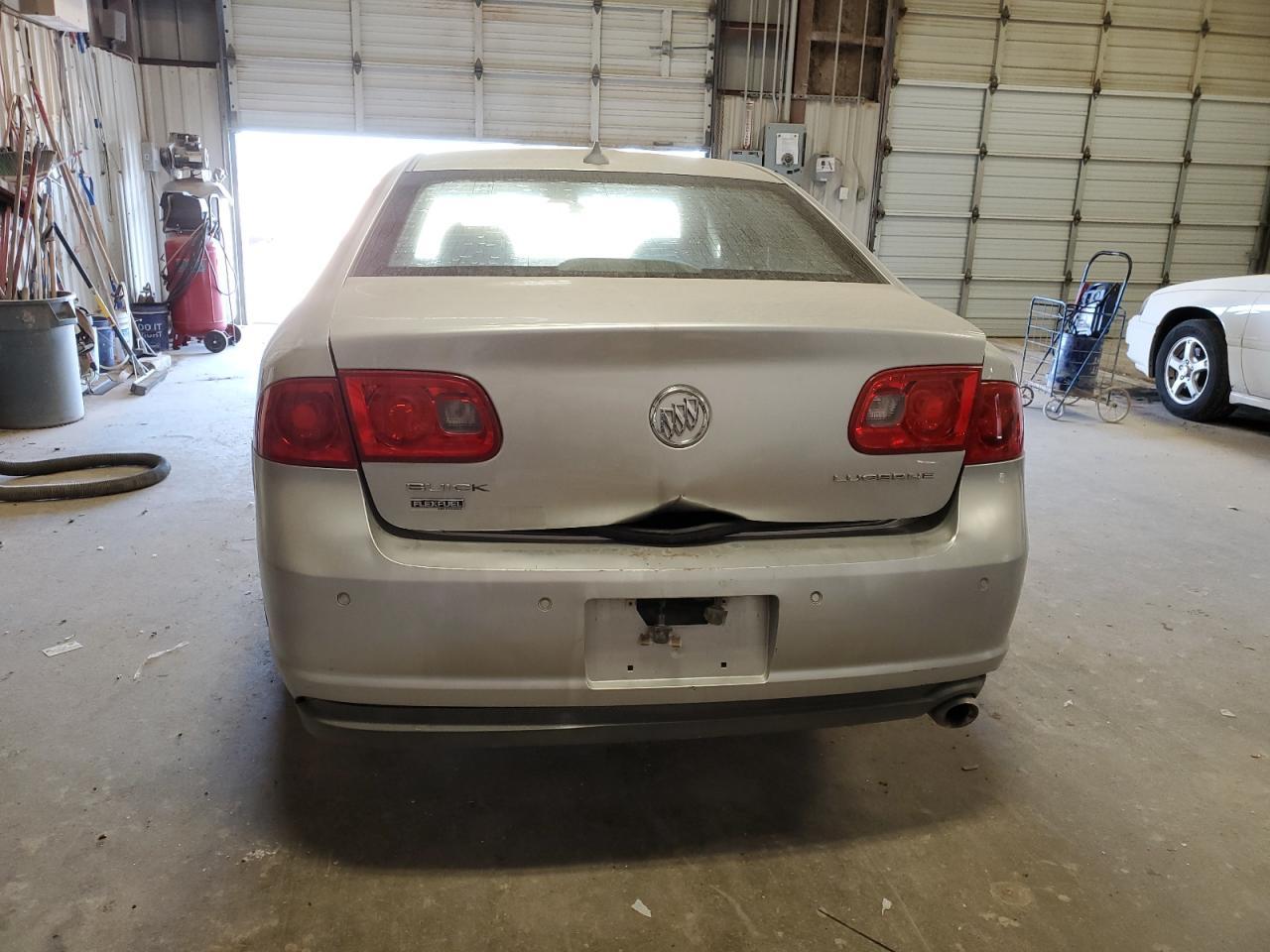 2010 Buick Lucerne Cx - Image 6
