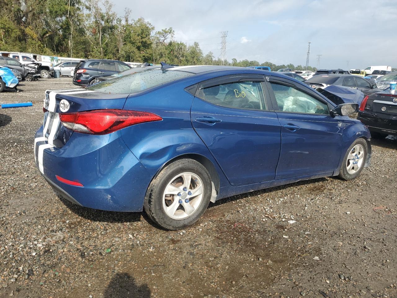 2015 Hyundai Elantra Se - Фото 3