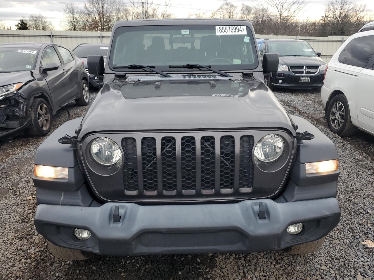 2020 Jeep Gladiator Sport - Фото 5