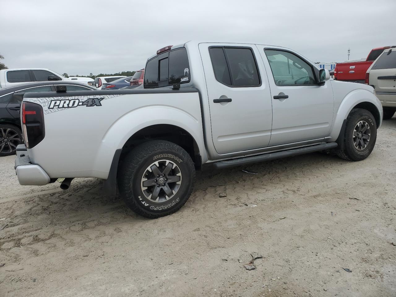 2019 Nissan Frontier S - Image 3