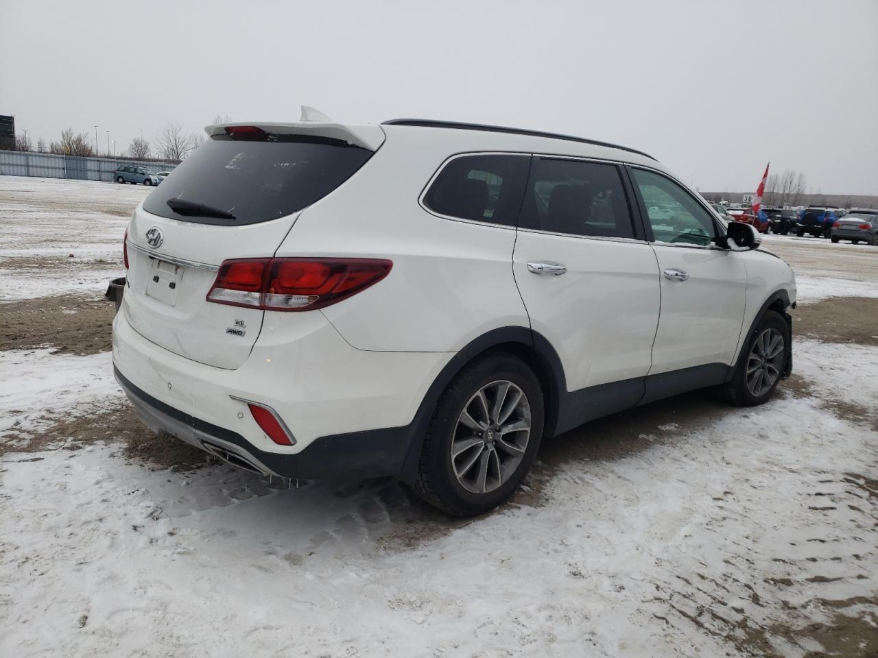2017 Hyundai Santa Fe Se - Фото 3